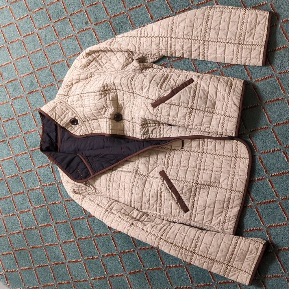 Women's reversible quilted jacket